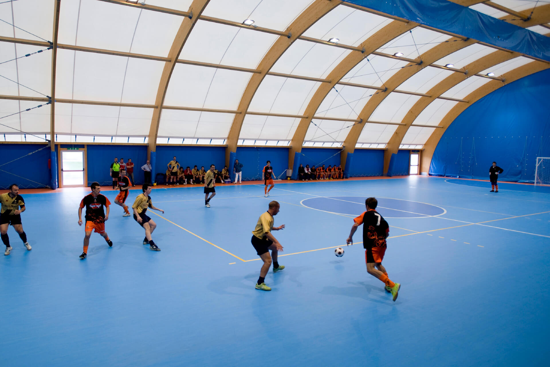 Top Benefits of Mondo Flooring for Multi-Sport Gymnasiums